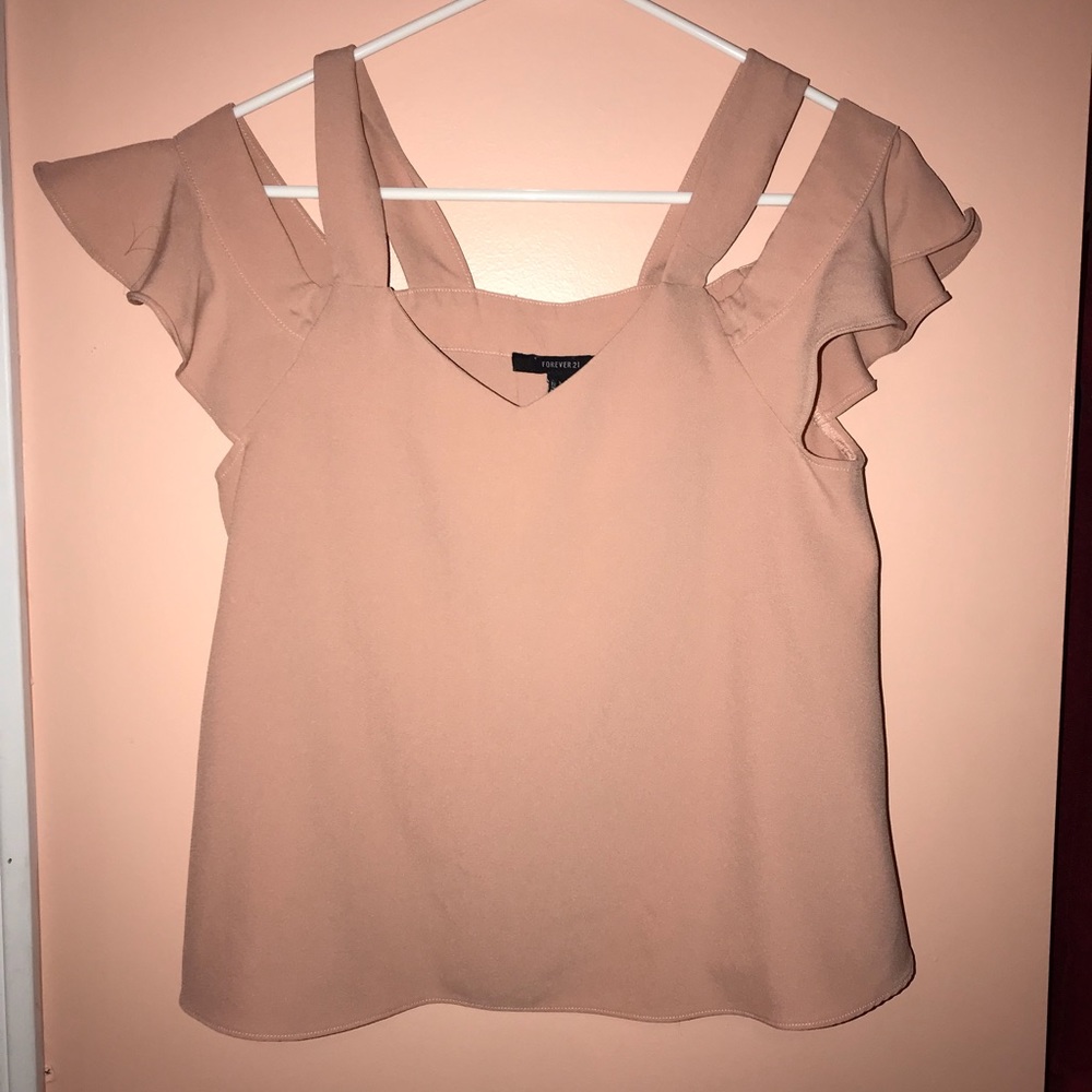 Cold should mauve top